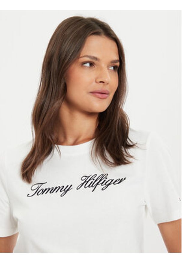 TOMMY HILFIGER - Tommy Hilfiger T-Shirt Script WW0WW43459 Écru Regular Fit. Materiał: bawełna