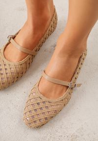 Born2be - Beżowe Balerinki Ozdobione Ażurowym Motywem i Paskiem Nonaniassi. Okazja: na co dzień. Zapięcie: pasek. Kolor: beżowy. Materiał: jeans. Wzór: ażurowy, aplikacja. Styl: casual, elegancki #2