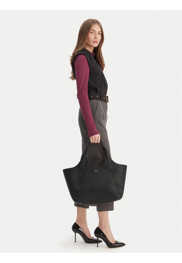 BOSS Torebka 50563395 Czarny. Kolor: czarny. Materiał: skórzane