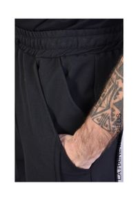 La Haine Inside Us Spodnie "LM046" | A2303 3BL M046 | Mężczyzna | Czarny. Okazja: na co dzień. Kolor: czarny. Materiał: poliester, elastan. Styl: casual #9