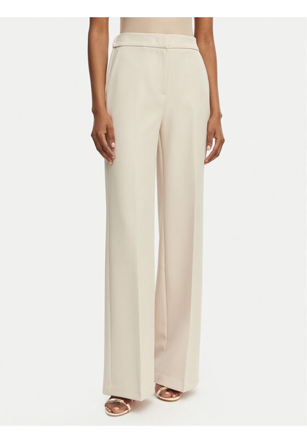Maryley Spodnie materiałowe 26EB598/43LA Beżowy Regular Fit. Kolor: beżowy. Materiał: syntetyk