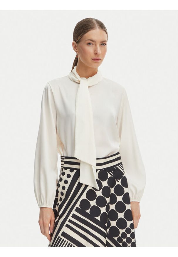 Rinascimento Bluzka CFC0127771003 Biały Regular Fit. Kolor: biały. Materiał: syntetyk