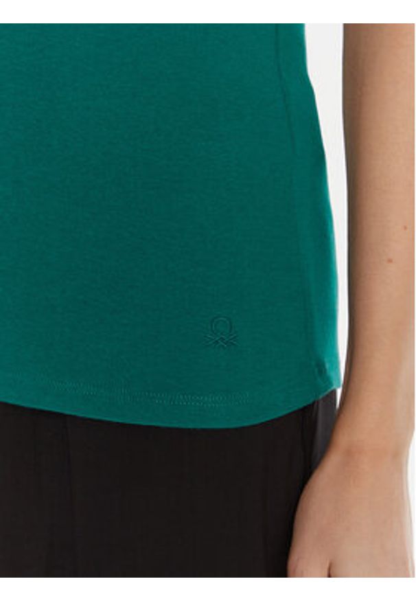 United Colors of Benetton - United Colors Of Benetton T-Shirt 3GA2E16A0 Niebieski Regular Fit. Kolor: niebieski. Materiał: bawełna