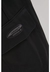 adidas Originals Spodnie HC9505 męskie kolor czarny w fasonie cargo. Kolor: czarny. Materiał: materiał #2