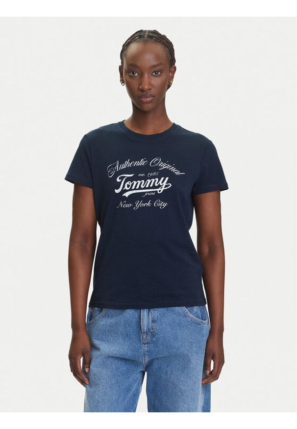 Tommy Jeans T-Shirt Essential DW0DW21404 Granatowy Regular Fit. Kolor: niebieski. Materiał: bawełna