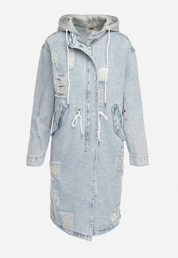 Born2be - Jasnoniebieska Bawełniana Kurtka Jeansowa o Wydłużonym Fasonie z Troczkiem w Pasie i Przetarciami Elenai. Okazja: na co dzień. Kolor: niebieski. Materiał: jeans, bawełna. Długość: długie. Styl: elegancki, vintage, casual
