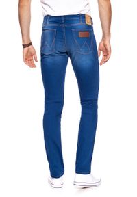 Wrangler - JEANSY MĘSKIE WRANGLER BOSTIN SHADES OF BLUE W17SY241O. Okazja: na co dzień. Styl: casual