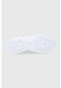 Reebok Buty Walk Ultra 7 DMX Max kolor biały. Zapięcie: sznurówki. Kolor: biały. Materiał: guma
