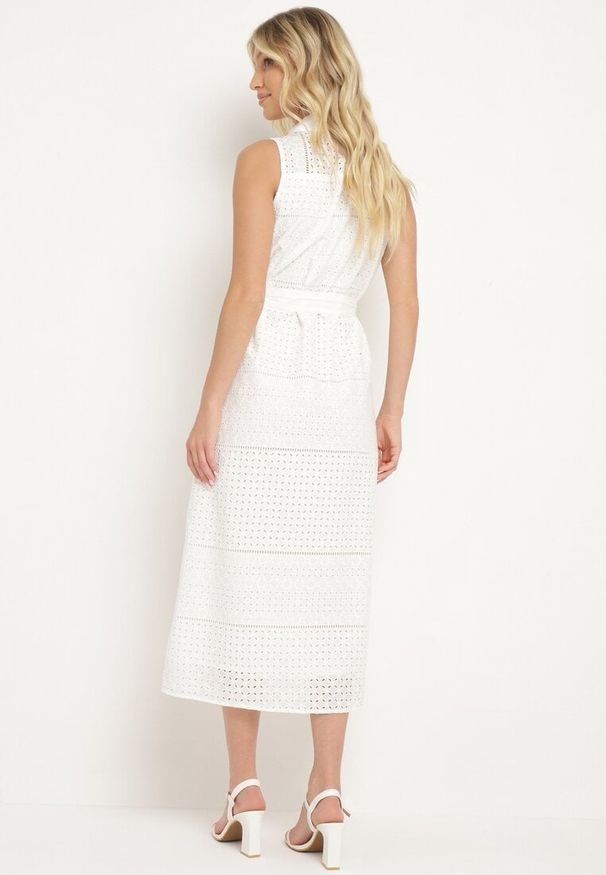 Born2be - Biała Bawełniana Sukienka Ażurowa o Koszulowym Kroju z Materiałowym Paskiem w Talii Vikiiana. Kolor: biały. Materiał: bawełna, materiał. Wzór: ażurowy. Typ sukienki: koszulowe. Styl: wizytowy, elegancki