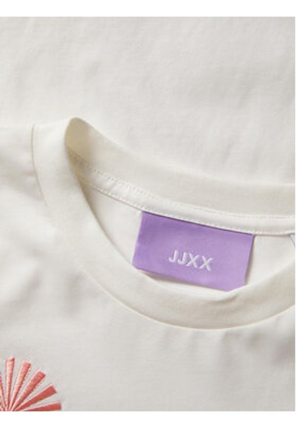JJXX T-Shirt Paige 12252311 Biały Regular Fit. Kolor: biały. Materiał: bawełna