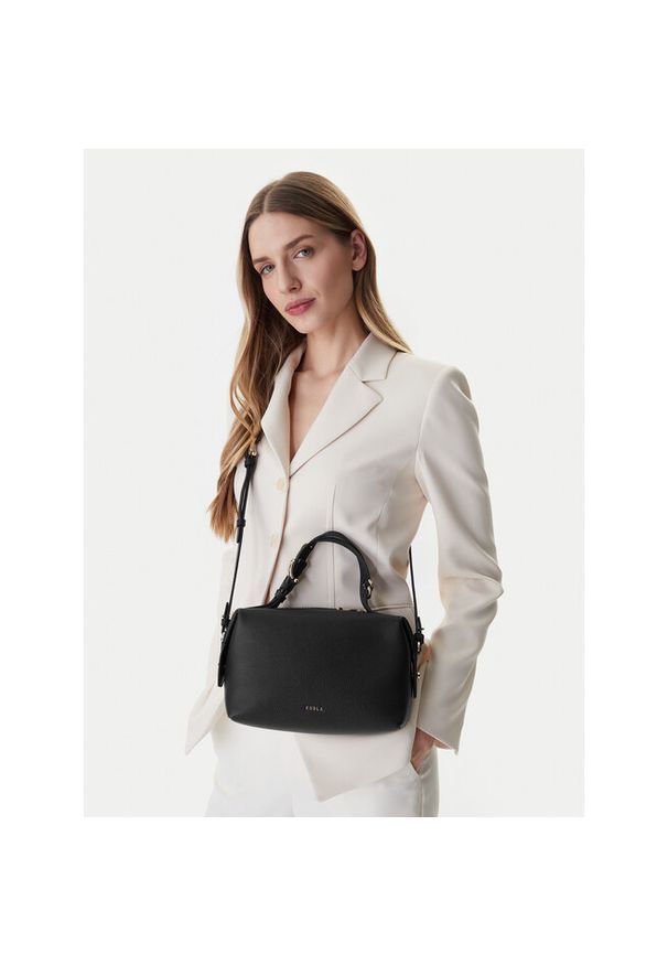 Torebka Furla. Kolor: czarny
