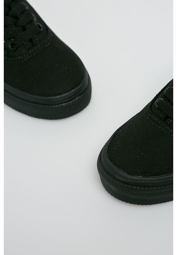 Vans - Tenisówki dziecięce. Nosek buta: okrągły. Zapięcie: sznurówki. Kolor: czarny. Materiał: guma