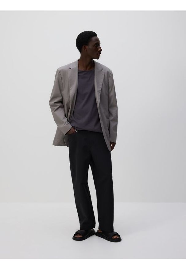 Reserved - Marynarka regular fit - jasnoszary. Kolor: szary. Materiał: tkanina, bawełna