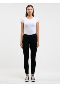 Big-Star - Spodnie jeans damskie Melinda High Waist 915. Stan: podwyższony. Kolor: czarny. Styl: rockowy, sportowy