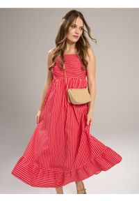 Sinsay - Bawełniana sukienka midi na ramiączkach w paski - wielobarwny. Materiał: bawełna. Długość rękawa: na ramiączkach. Wzór: paski. Długość: midi #1