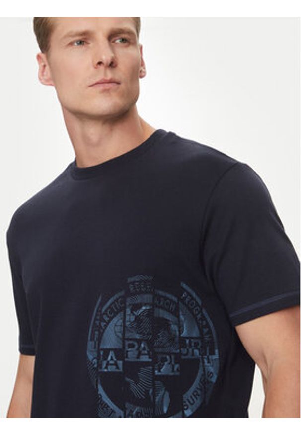 Napapijri T-Shirt S-Vanni NP0A4IEA Granatowy Regular Fit. Kolor: niebieski. Materiał: bawełna