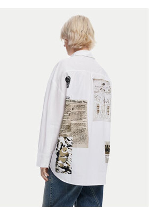 Desigual Koszula Recortes 25SWCW23 Biały Relaxed Fit. Kolor: biały. Materiał: bawełna