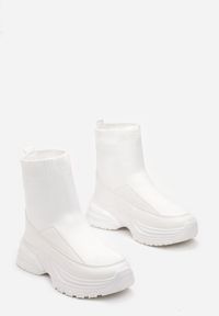 Renee - Białe Sneakersy ze Skarpetkową Cholewką na Platformie Hindessa. Kolor: biały. Szerokość cholewki: normalna. Obcas: na platformie #5