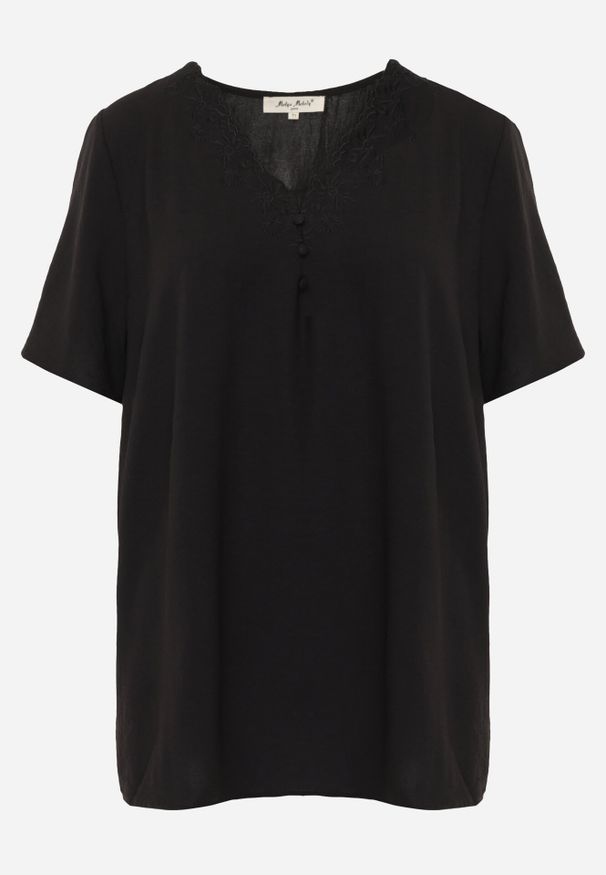 Born2be - Czarna Bluzka z Krótkimi Rękawami i Ozdobnym Haftem Emmania. Okazja: na co dzień. Kolor: czarny. Długość rękawa: krótki rękaw. Długość: krótkie. Wzór: haft. Styl: casual