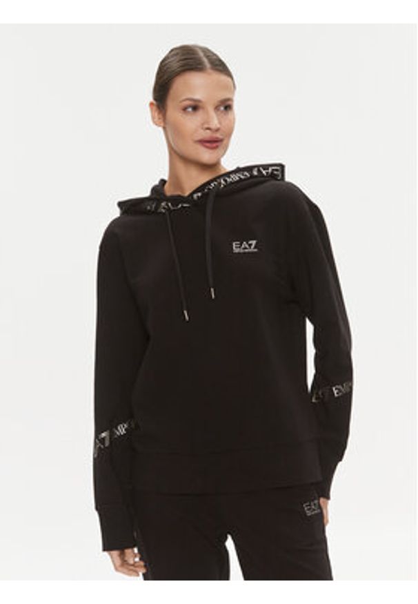 EA7 Emporio Armani Dres 8NTV52 TJTXZ 0200 Czarny Regular Fit. Kolor: czarny. Materiał: bawełna
