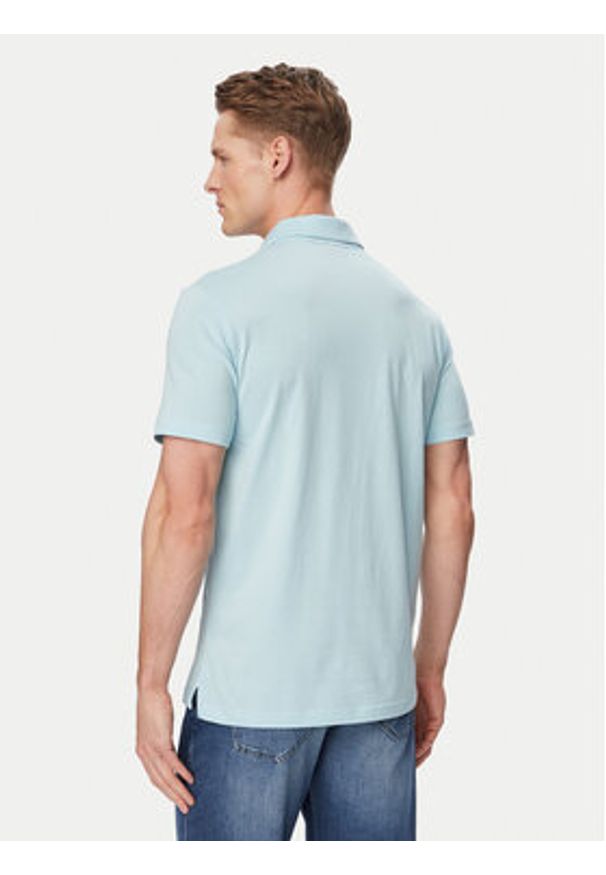 Emporio Armani Polo EM000571 AF20424 U9242 Niebieski Regular Fit. Typ kołnierza: polo. Kolor: niebieski. Materiał: bawełna