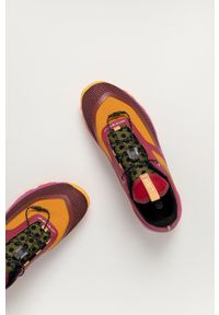 CMP - Buty Helaine. Nosek buta: okrągły. Zapięcie: sznurówki. Kolor: fioletowy. Materiał: guma #4