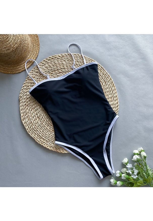 Intica - Strój kąpielowy jednoczęściowy z lamówką na plażę i basen Margitte. Kolor: czarny. Materiał: materiał