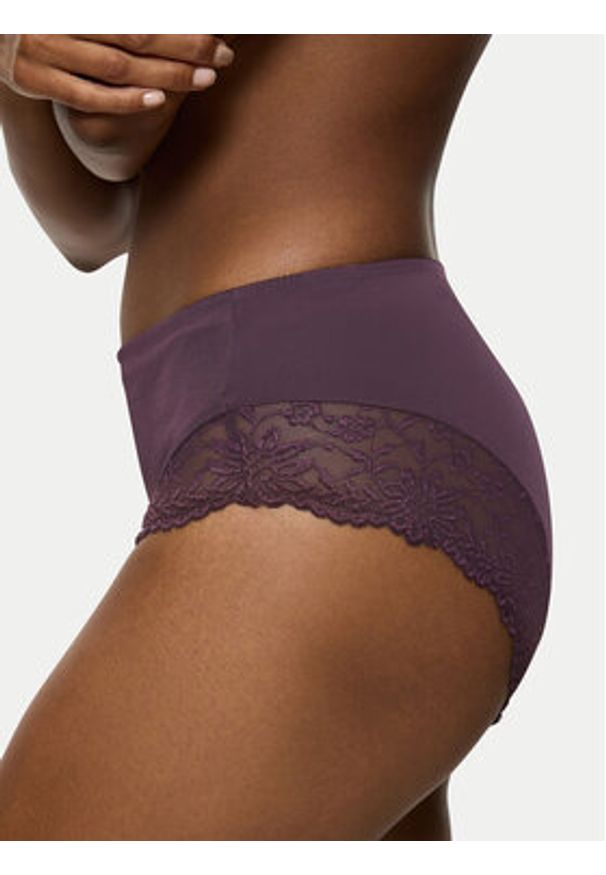Triumph Figi klasyczne z wysokim stanem Ladyform Soft Maxi 10210671 Fioletowy. Stan: podwyższony. Kolor: fioletowy. Materiał: syntetyk