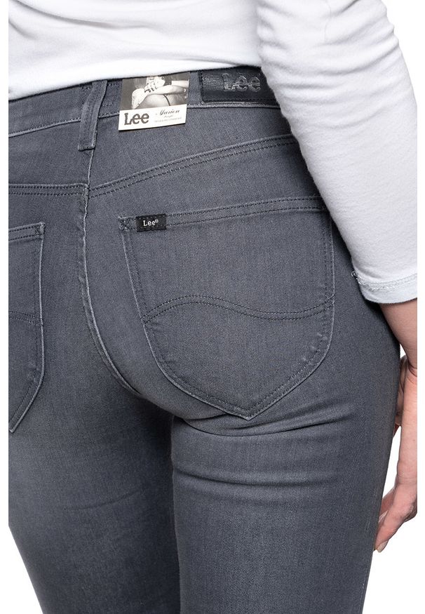 Lee - LEE MARION DAMSKIE SPODNIE JEANSOWE JEANSY DARK IRON L301PMUZ. Okazja: na co dzień. Stan: podwyższony. Styl: casual