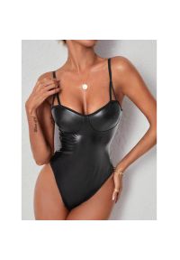 Intica - Body lakierowane na ramiączkach z połyskiem na imprezę Viroana. Kolor: czarny. Materiał: lakier #1