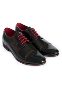 Faber - Czarne buty wizytowe z czerwonymi kontrastami T35. Kolor: czarny, wielokolorowy, czerwony. Materiał: skóra. Styl: wizytowy #4