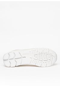 Geox - Sneakersy damskie GEOX D Sukie (D04F2A 00085 C1000). Okazja: na co dzień. Kolor: biały. Materiał: materiał, skóra, syntetyk. Szerokość cholewki: normalna #2