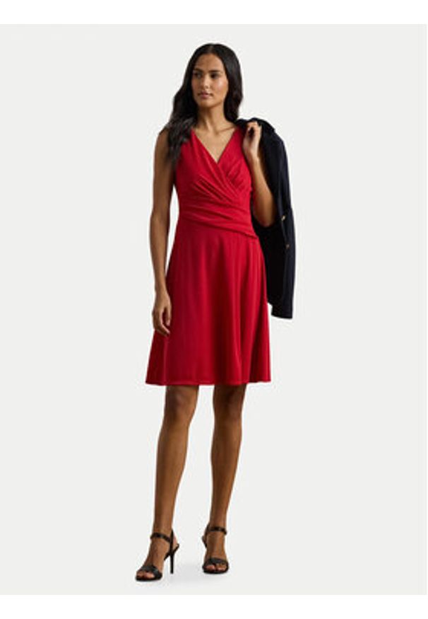 Lauren Ralph Lauren - LAUREN RALPH LAUREN Sukienka koktajlowa 250865006023 Czerwony Regular Fit. Kolor: czerwony. Materiał: syntetyk. Styl: wizytowy