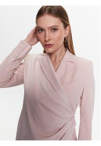 Pinko Sukienka codzienna 100035 A0GI Różowy Regular Fit. Okazja: na co dzień. Kolor: różowy. Materiał: syntetyk. Typ sukienki: proste. Styl: casual #2