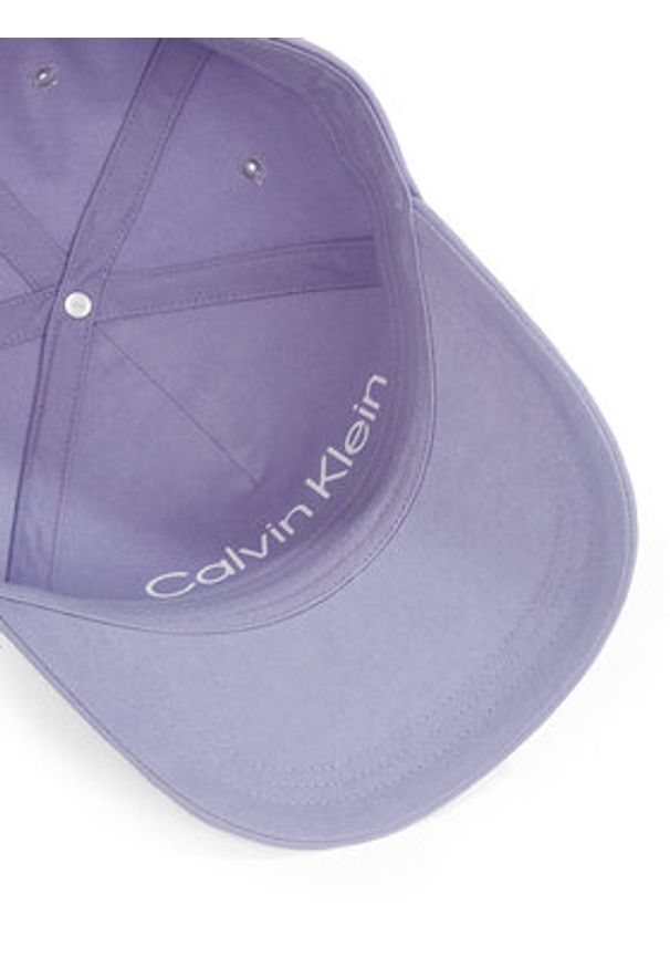 Calvin Klein Czapka z daszkiem Ck Must Tpu Logo Cap K60K610525 Fioletowy. Kolor: fioletowy. Materiał: bawełna, materiał