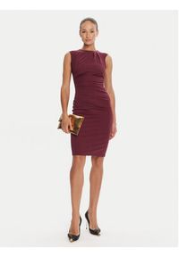 Rinascimento Sukienka koktajlowa CFC0125332003 Bordowy Slim Fit. Kolor: fioletowy. Materiał: syntetyk. Styl: wizytowy