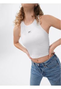 Sprandi Top SP22-TPD101 Biały Slim Fit. Kolor: biały. Materiał: syntetyk #1