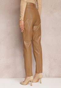 Renee - Beżowe Spodnie z Imitacji Skóry High Waist Arillia. Stan: podwyższony. Kolor: beżowy. Materiał: skóra #5
