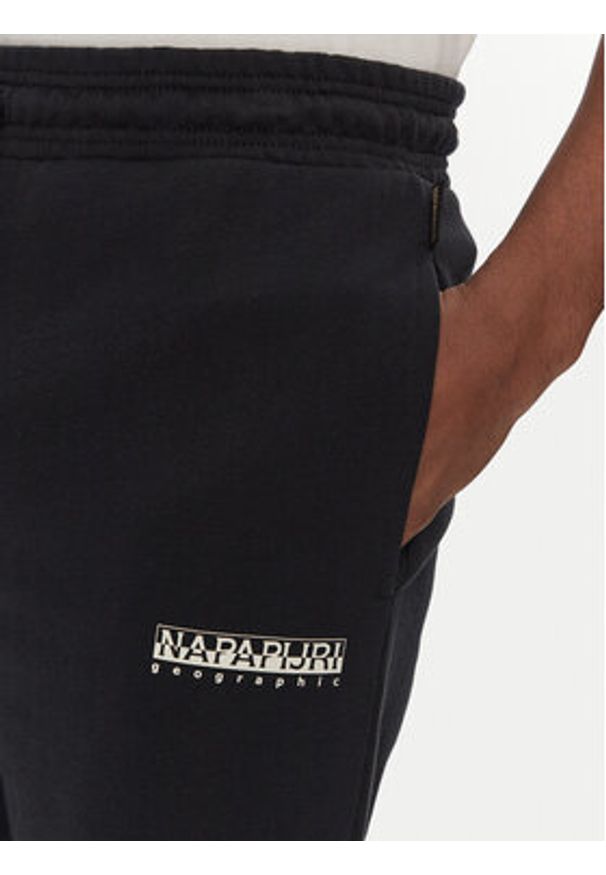 Napapijri Szorty sportowe N-Gori NP0A4IBQ0411 Czarny Regular Fit. Kolor: czarny. Materiał: bawełna. Styl: sportowy