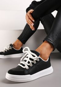 Born2be - Czarne Sneakersy Wonaria. Nosek buta: okrągły. Kolor: czarny. Materiał: zamsz, skóra ekologiczna. Szerokość cholewki: normalna. Obcas: na płaskiej podeszwie #2