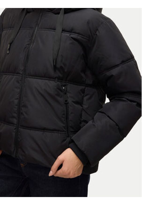 Vero Moda Kurtka zimowa Sophie 10311196 Czarny Regular Fit. Kolor: czarny. Materiał: syntetyk. Sezon: zima