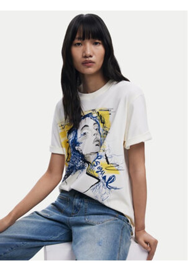 Desigual T-Shirt Portrait 25WWTK05 Biały Loose Fit. Kolor: biały. Materiał: bawełna