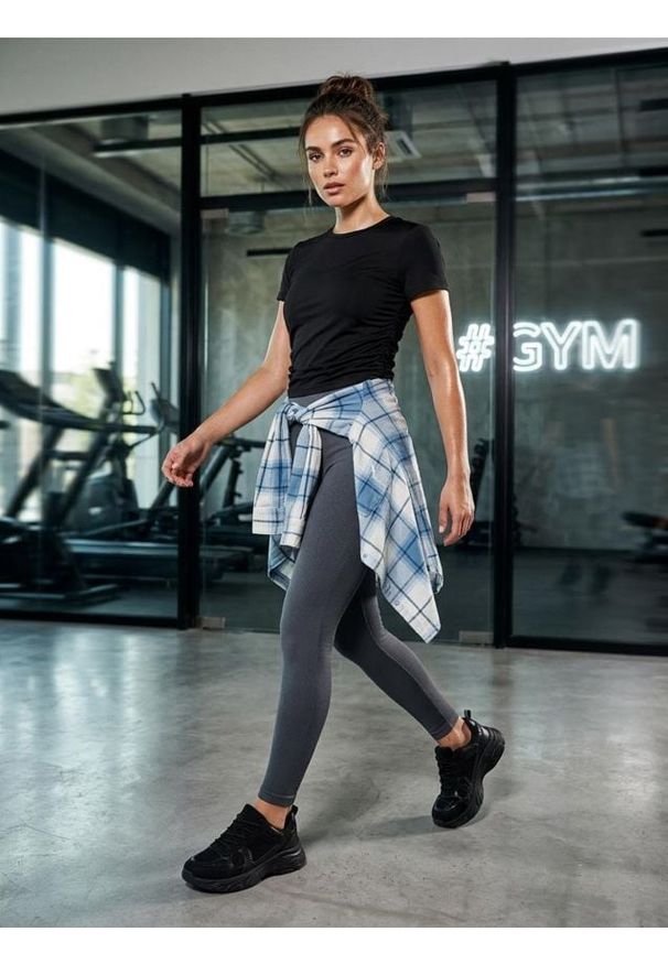 Sinsay - Prążkowane legginsy z wysokim stanem - niebieski. Stan: podwyższony. Kolor: niebieski. Materiał: prążkowany