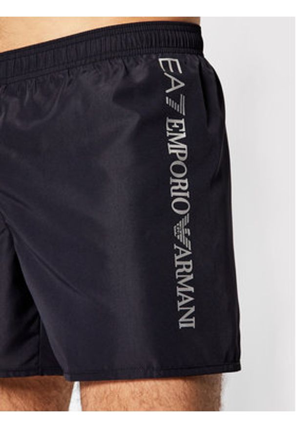 EA7 Emporio Armani Szorty kąpielowe 902035 CC720 00020 Czarny Regular Fit. Kolor: czarny. Materiał: syntetyk