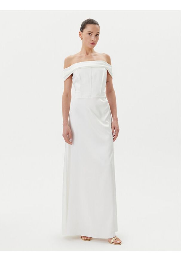 Rinascimento Sukienka wieczorowa CFC0123802003 Biały Regular Fit. Kolor: biały. Materiał: syntetyk. Styl: wizytowy