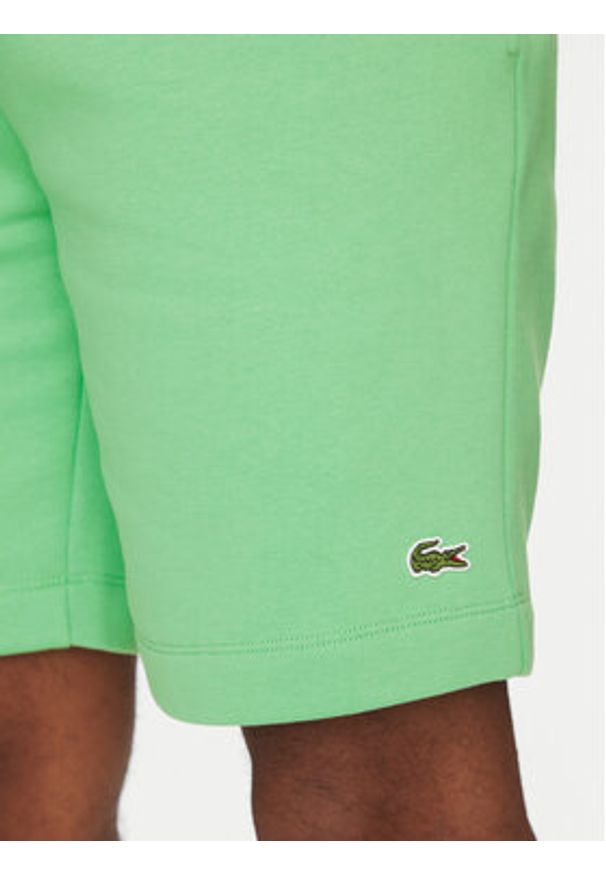 Lacoste Szorty sportowe GH9627 Zielony Regular Fit. Kolor: zielony. Materiał: bawełna. Styl: sportowy