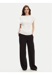 BOSS Bluzka Bavati 50541815 Écru Regular Fit. Materiał: wiskoza