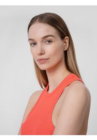 4f - 4F Crop top z prążkowanej dzianiny damski XS. Kolor: czerwony. Materiał: dzianina, prążkowany