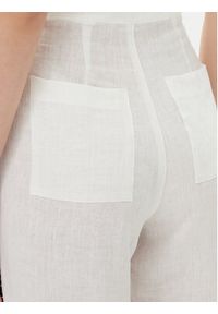 ICONA Spodnie materiałowe RP5LE005 Biały Relaxed Fit. Kolor: biały. Materiał: len