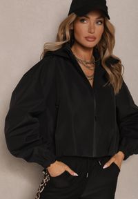 Renee - Czarna Kurtka w Stylu Streetwear z Kapturem Oversize Nativiona. Okazja: na co dzień. Typ kołnierza: kaptur. Kolor: czarny. Materiał: jeans. Styl: casual #4